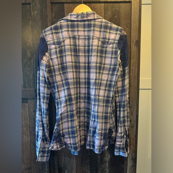 Guess Western Embroidered Mesh Plaid Shirtrt - Picture 2 of 7